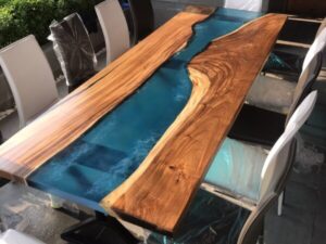 BÀN EPOXY RESIN NGOÀI TRỜI