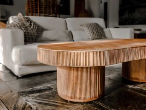 AILA  TABLE